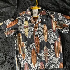 3-Hawaiian Print Collard Shirts